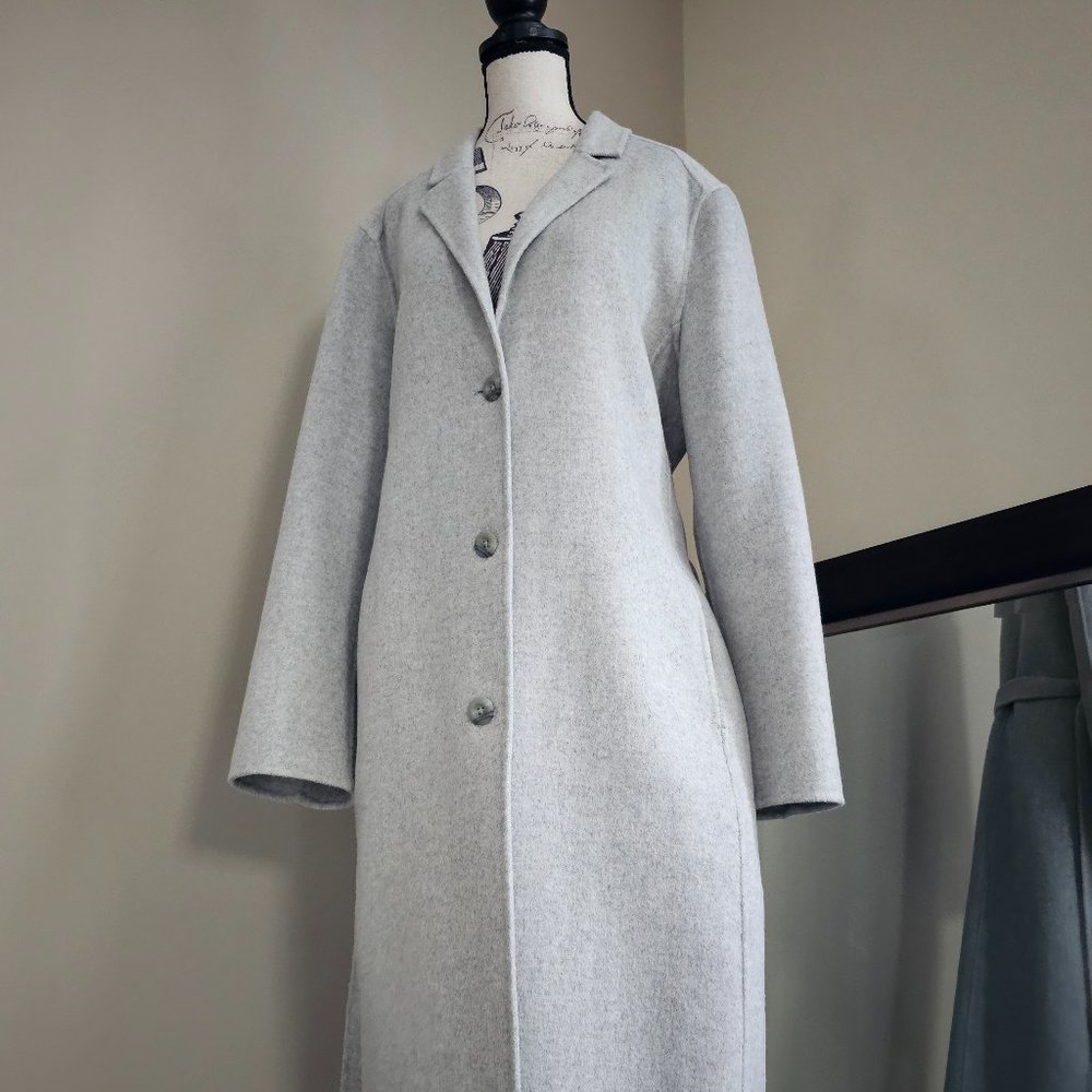 Lightweight Overcoat
